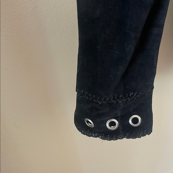 Cache Black Suede Women's Jacket with Eyelet Detailing - Picture 2 of 13